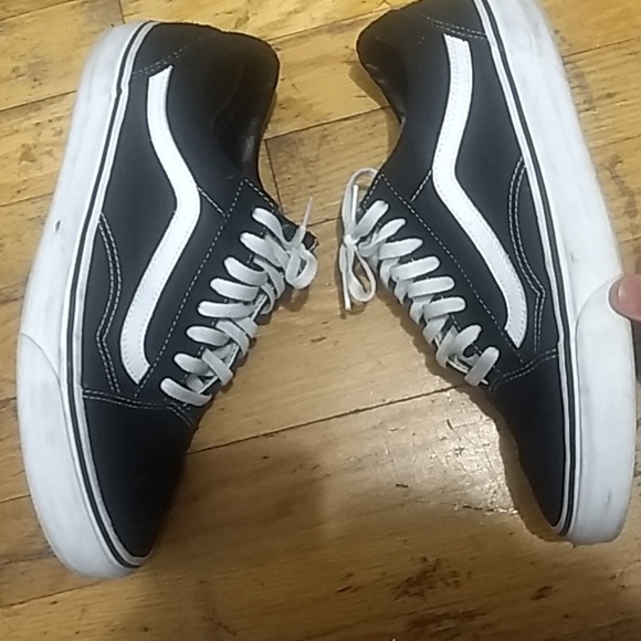 Vans - Picture 5 of 5